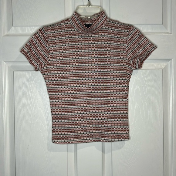 Kendall & Kylie mock neck striped, short sleeve top - Size Small - Multicolored - Picture 1 of 5